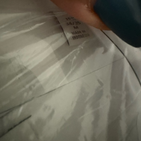 Nwt Calvin Klein Men's Crisp White Dress Shirt size m - Picture 3 of 4